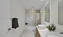121 NE 34th St #902 Photo