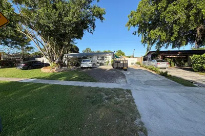 912 Montego Drive 1