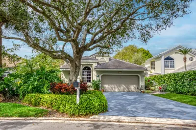 6861 Briarlake Circle 1