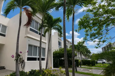 2461 NE 135th Street 1