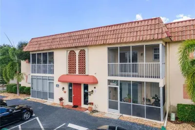 101 E Mcnab Rd #309 1