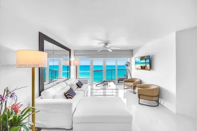 6767 Collins Ave #1110 1