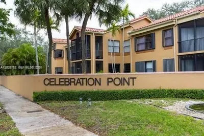 15525 N Miami Lakeway N #205-8 1