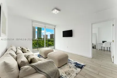 1600 SW 1st Ave #707 1