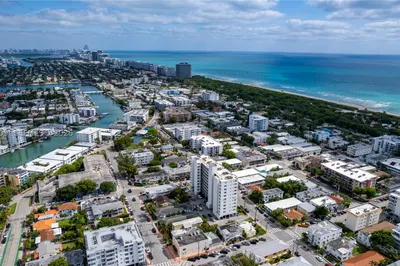 7850 Byron Ave #207 1