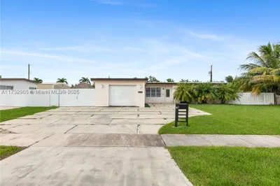 9485 Thanksgiving Dr 1