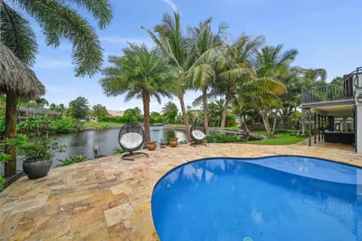 530 SW 101st Ter 1