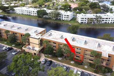 7504 Ashmont Cir #110 1