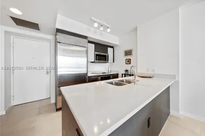 55 SE 6th St #1708 1