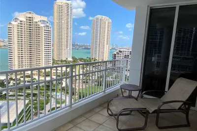 701 Brickell Key Blvd #2104 1