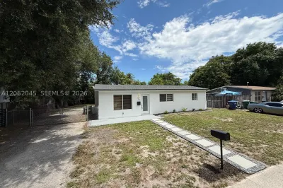 1251 NE 208th Ter 1