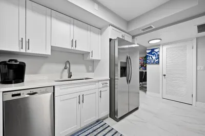 5500 Tamberlane Circle #Apt 105 1