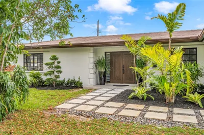 1111 NW 70th Ter #1111 1