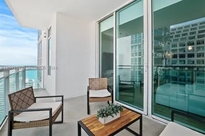 951 Brickell Ave #2700 1