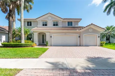 2083 Quail Roost Dr 1
