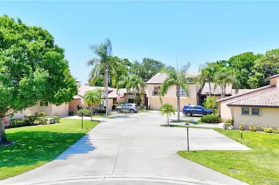 3785 SW Quail Meadow Trail #D 1