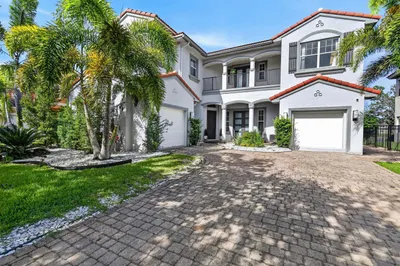 700 Cresta Circle 1