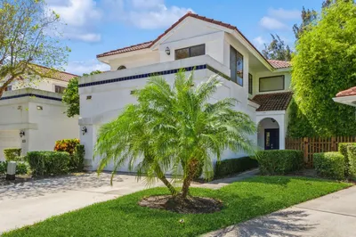 5504 Fox Hollow Drive 1