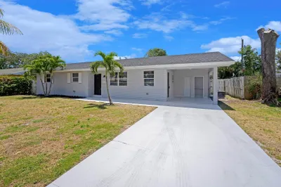 186 SE 27th Ct 1