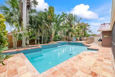 10662 NW 7th Place 1