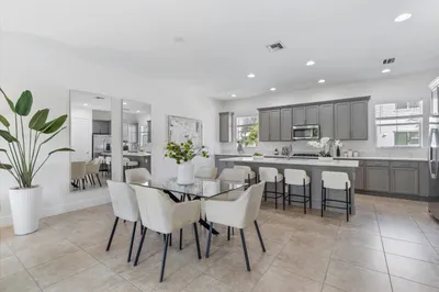 7089 Edison Place 1