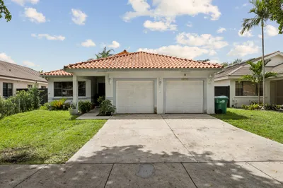 8738 NW 150th Terrace 1