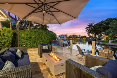 1719 Poinsettia Dr 1