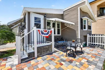 10725 S Ocean Drive #463 1