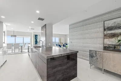 4301 N OCEAN Boulevard #1706 1
