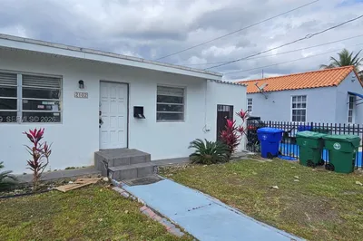 2102 SW 14th Ave 1