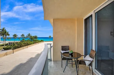 2501 S Ocean Dr #302 1