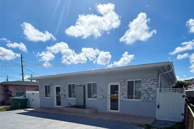 1130 NW 34th Ave #C 1