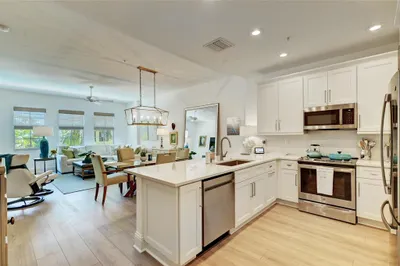226 N Latitude Circle #311e 1