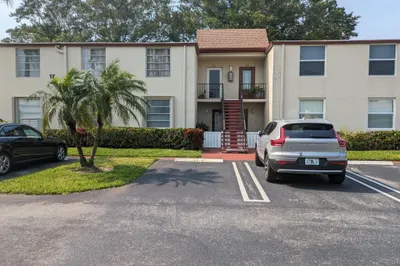 17 Willowbrook Lane #106 1
