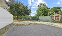 431 E 62nd St Photo