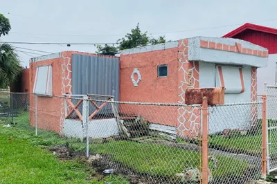585 SW Sw 6th Street 1