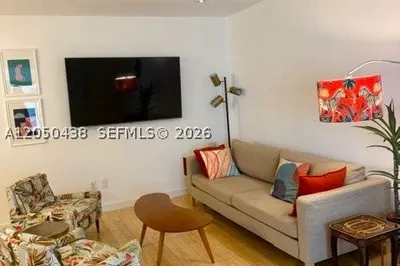 1242 Alton Rd #205 1