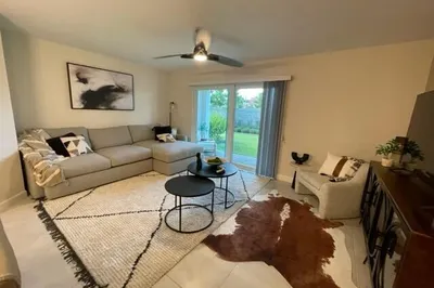 Livning Space