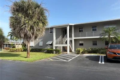 306 S Circle Dr S #203 1