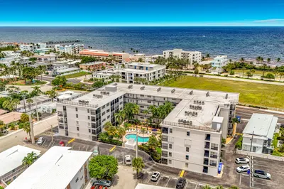 4117 Bougainvilla Drive #207 1
