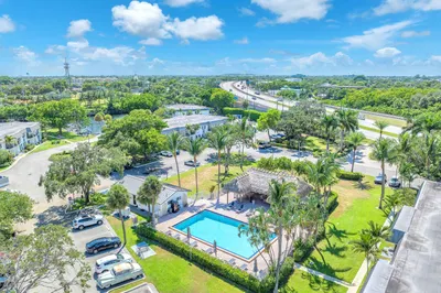 Apartment in Boca Raton