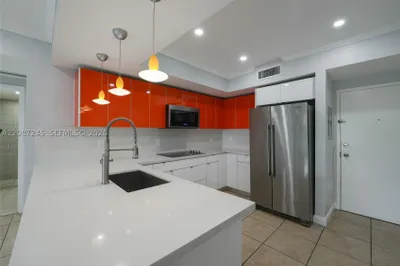 208 NW 47th Ave #203 1