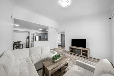 15085 Michelangelo Boulevard #207 1