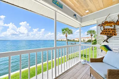 1177 Bayshore Drive #207 1