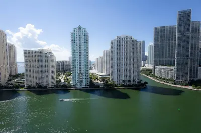 325 S Biscayne Blvd #2319 1