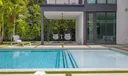 7425 Howard Dr Photo