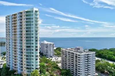2475 Brickell Ave #804 1