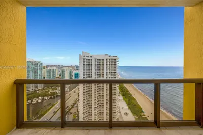16275 Collins Ave #2502 1