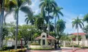 2000 NE 3rd Ct #5 Photo
