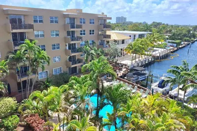 1421 S Ocean Blvd #522 1
